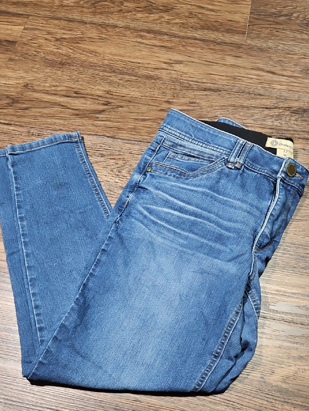 Democracy Skinny Ankle Jeans, Size 12